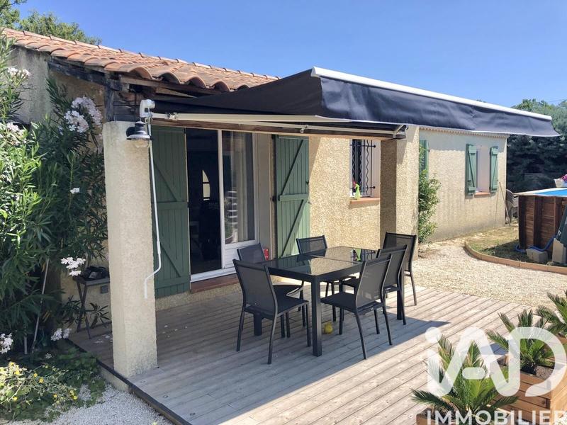 Maison - 99 m² - 5 pièces