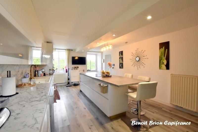 Maison - 145 m² - 5 pièces