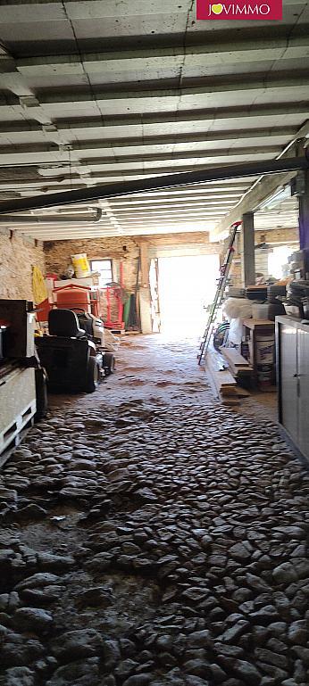 Maison - 234 m² - 8 pièces