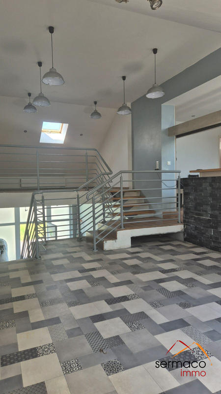 Maison - 113 m² - 5 pièces