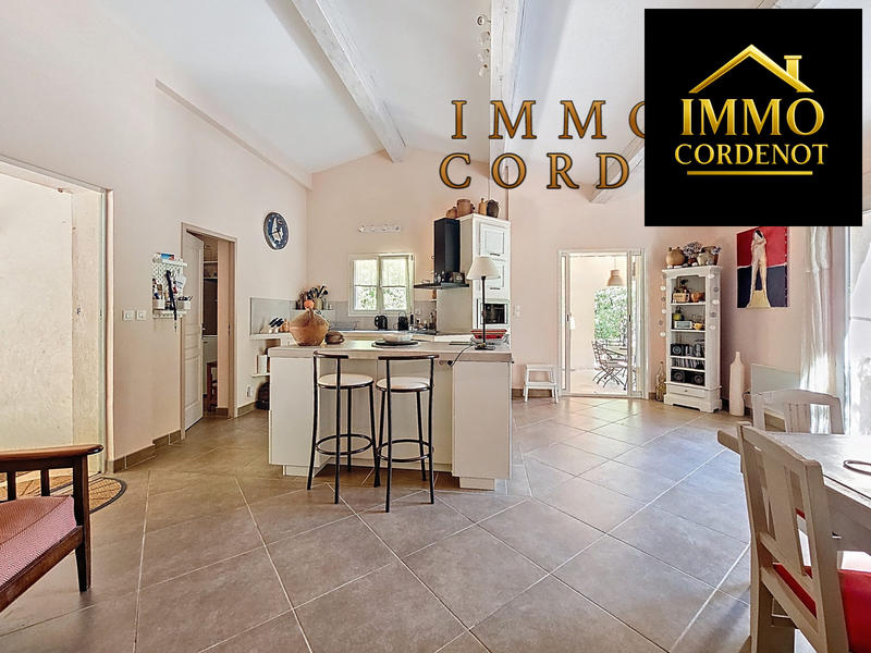 Villa - 140 m² - 5 pièces