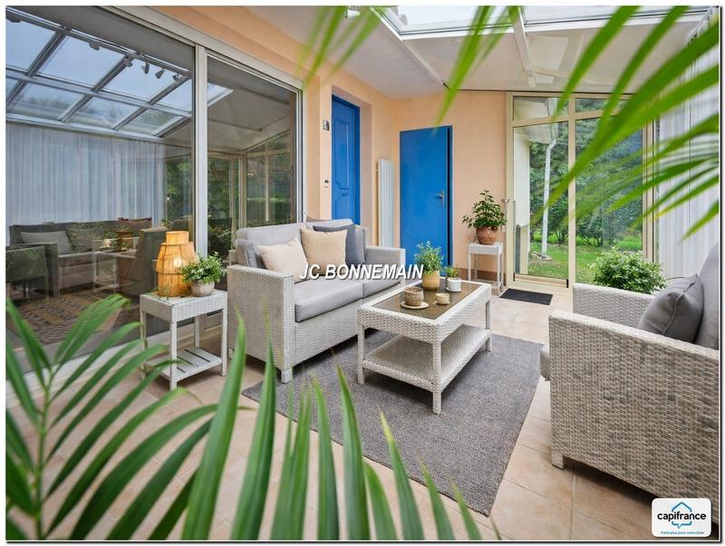 Appartement - 100 m² - 4 pièces