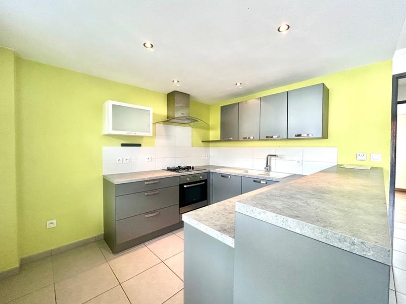 Appartement - 77 m² - 4 pièces