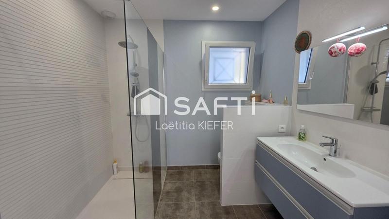 Maison - 139 m² - 5 pièces