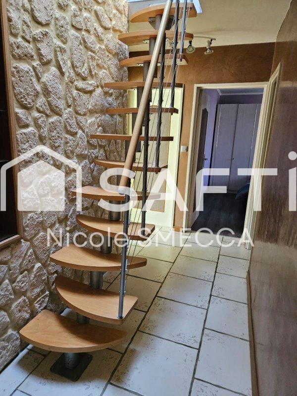 Maison - 147 m² - 5 pièces