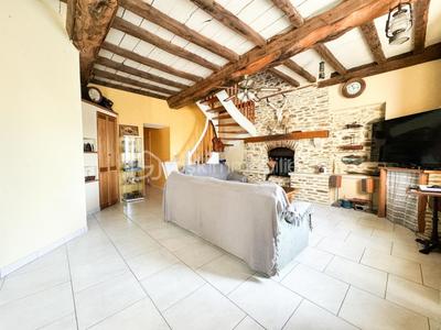 Longère - 214 m² - 6 pièces