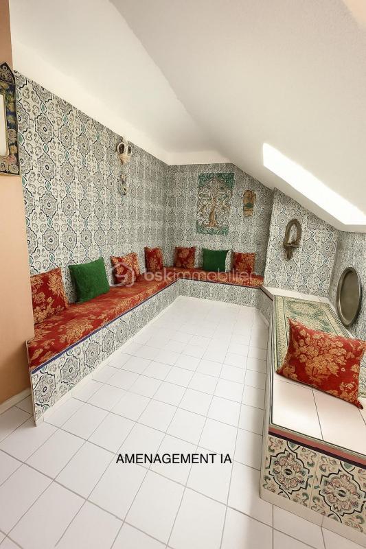 Maison - 90 m² - 5 pièces