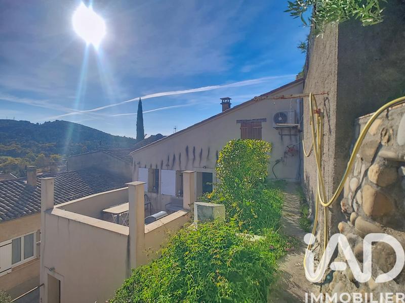 Maison de village - 105 m² - 4 pièces