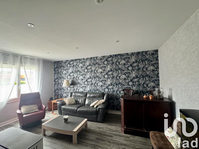 Maison - 225 m² - 8 pièces