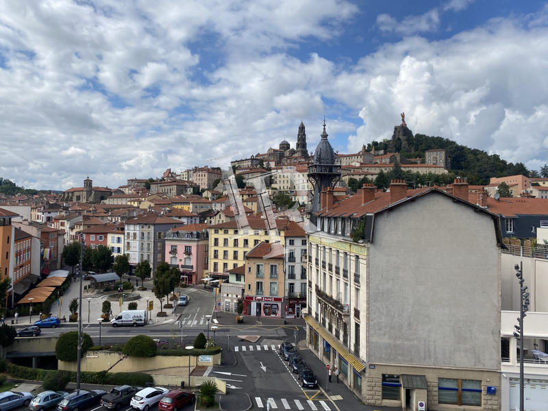 Appartement - 91 m² - 3 pièces