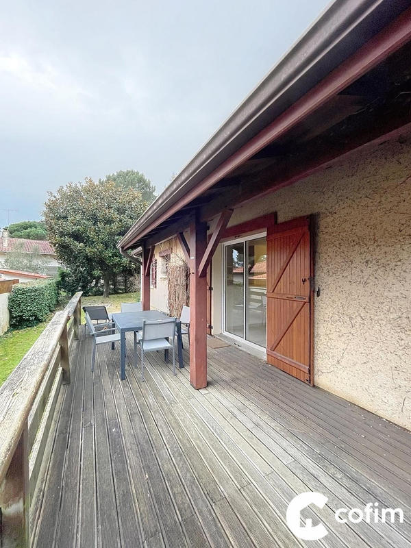 Maison - 97 m² - 4 pièces