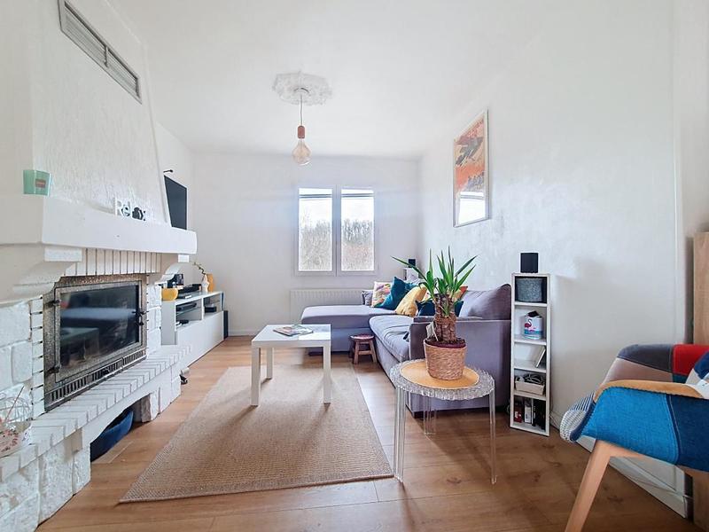 Maison - 91 m² - 4 pièces