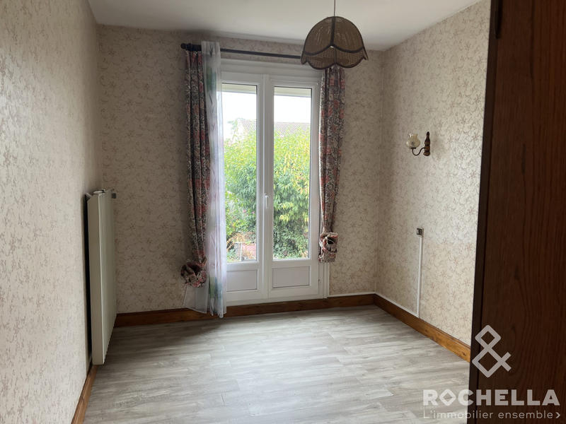 Maison - 104 m² - 4 pièces