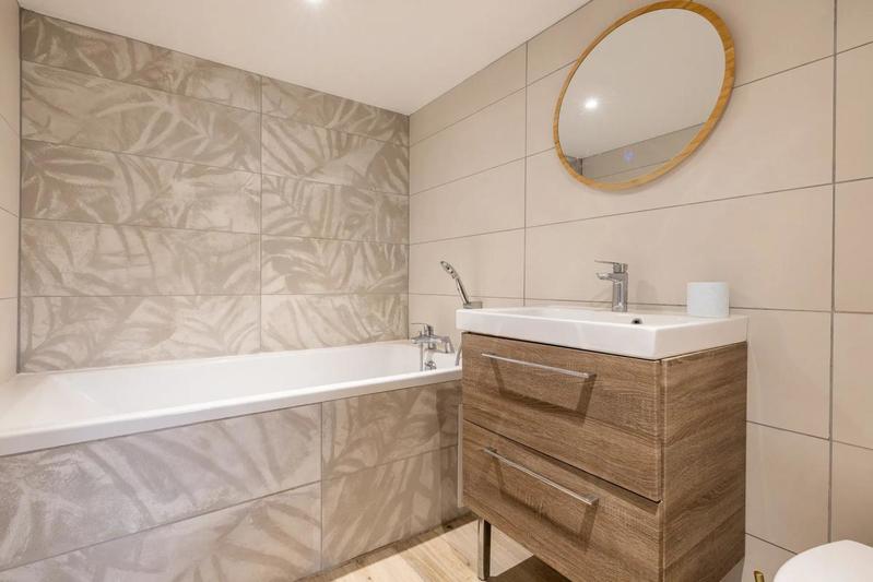 Maison - 96 m² - 4 pièces