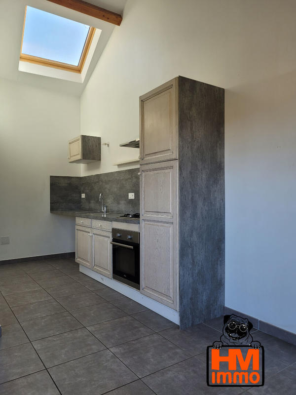 Maison - 121 m² - 6 pièces