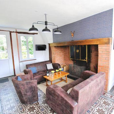 Maison - 273 m² - 10 pièces