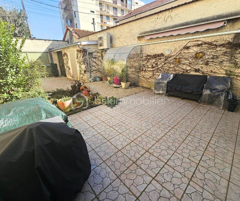 Maison de ville - 100 m² - 4 pièces