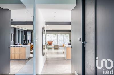 Maison - 180 m² - 5 pièces