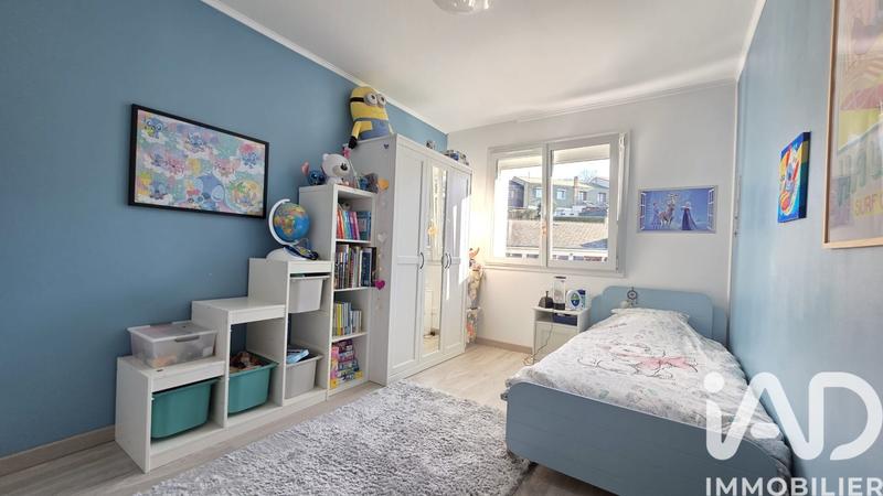 Maison - 92 m² - 5 pièces