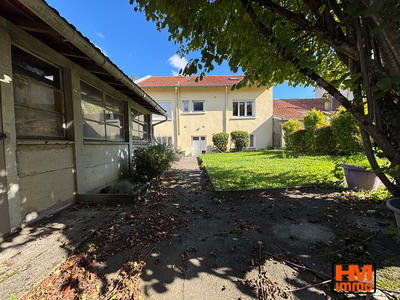 Maison - 160 m² - 7 pièces