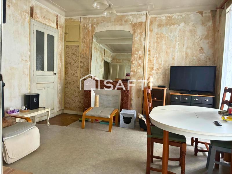 Maison de ville - 100 m² - 10 pièces