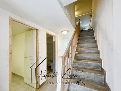 Maison - 92 m² - 5 pièces