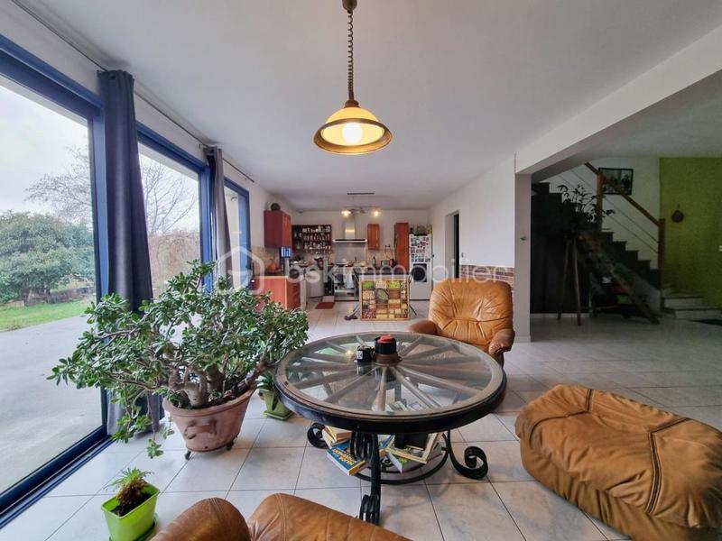 Maison - 169 m² - 7 pièces