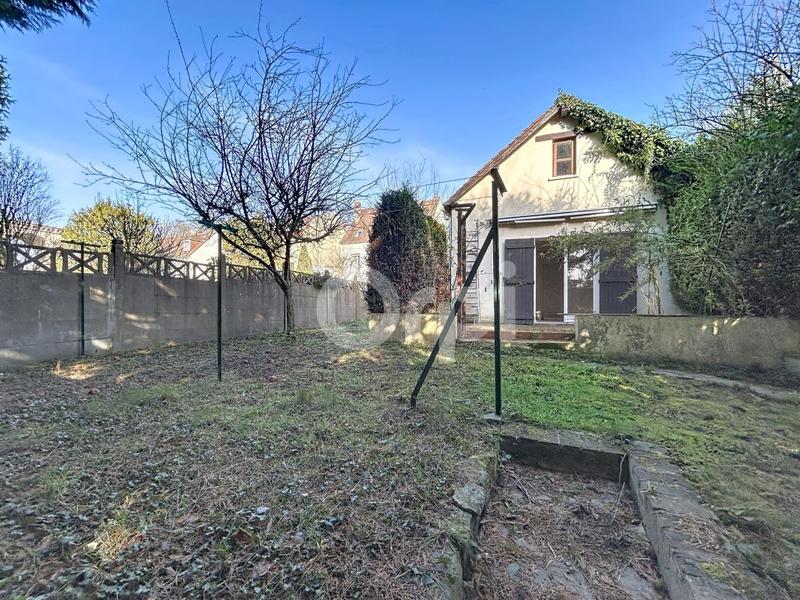 Maison - 80 m² - 3 pièces