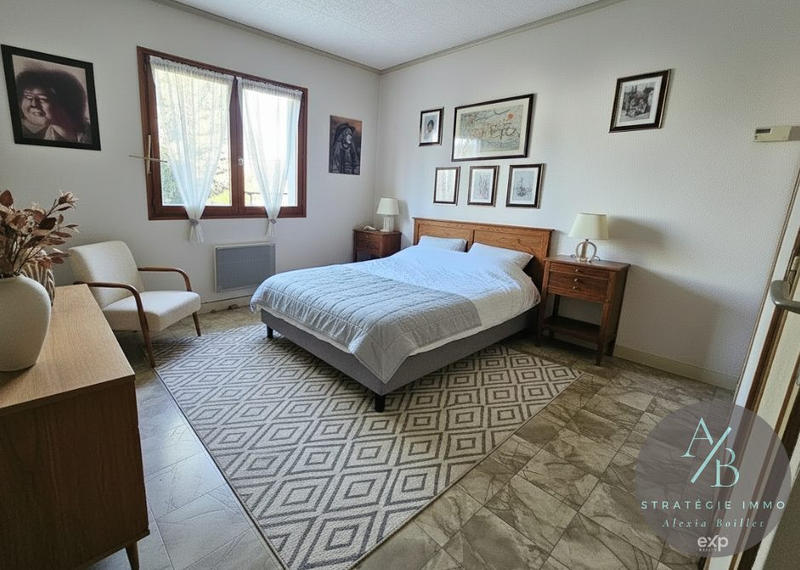 Maison - 163 m² - 7 pièces