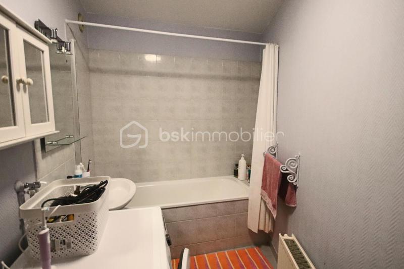 Studio - 24 m² - 1 pièce