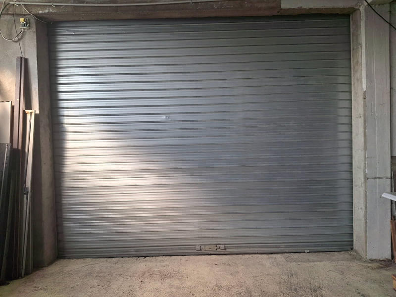 Local commercial - 292 m²