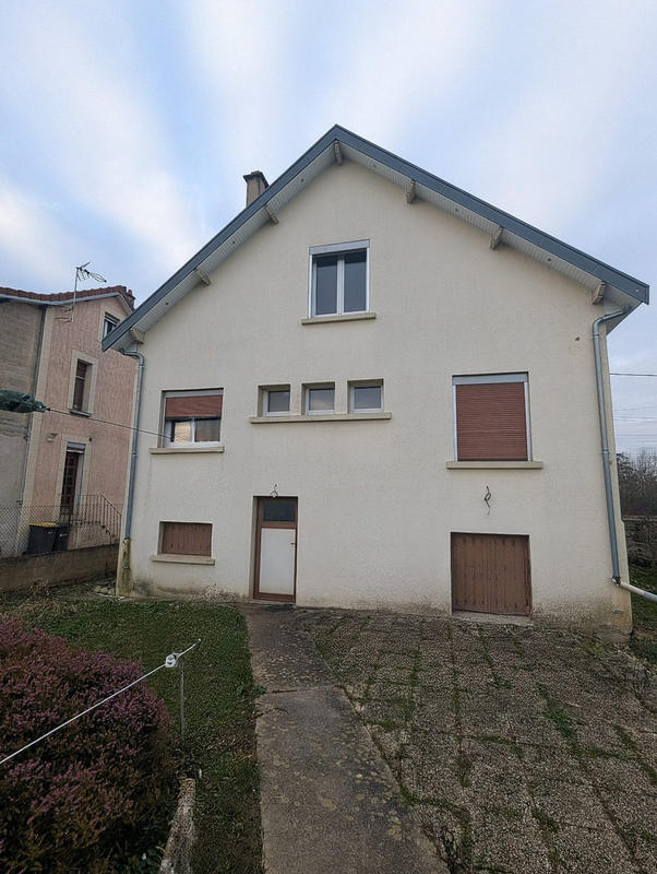 Maison traditionnelle - 100 m² - 6 pièces