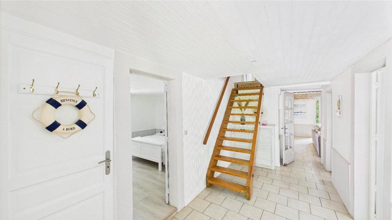 Maison - 140 m² - 6 pièces