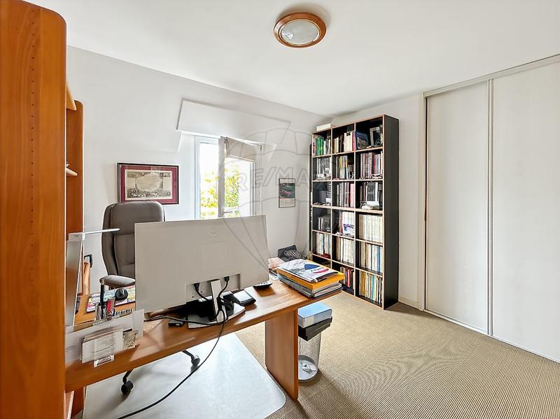 Maison - 174 m² - 8 pièces