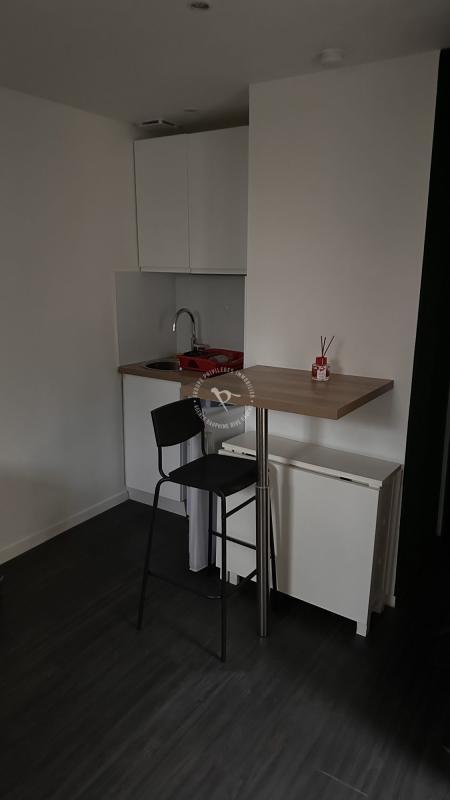 Studio - 16 m² - 1 pièce