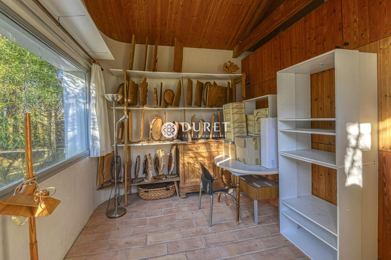 Maison contemporaine - 205 m² - 6 pièces