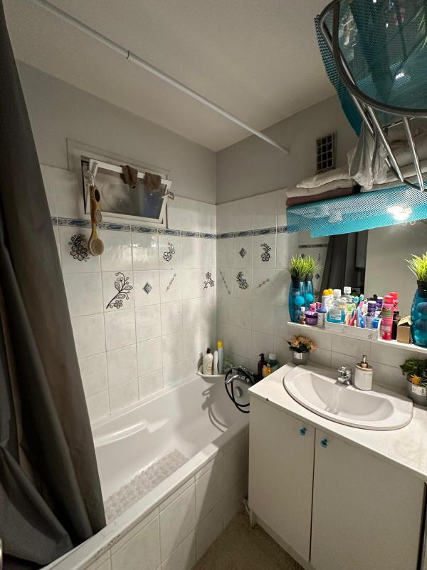 Appartement ancien - 64 m² - 3 pièces