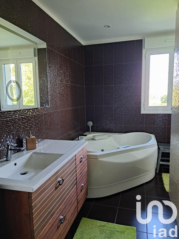 Maison - 123 m² - 5 pièces