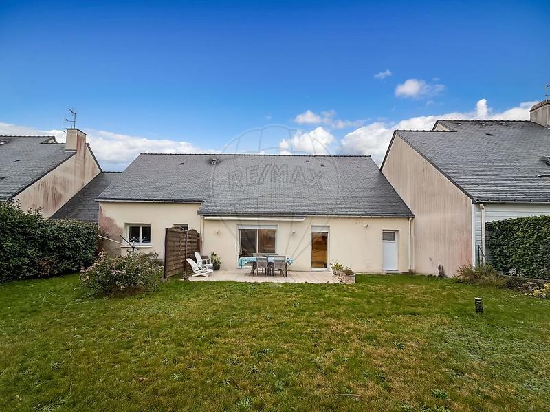 Maison - 94 m² - 4 pièces