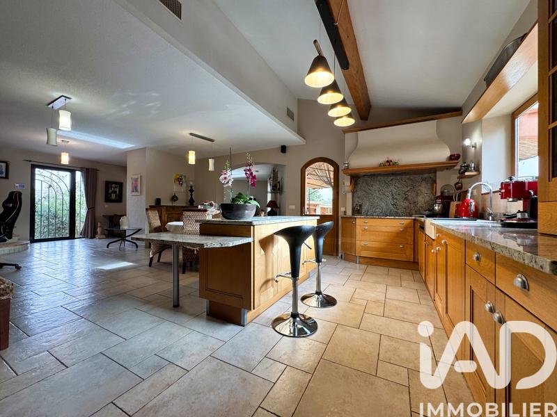 Maison - 135 m² - 4 pièces