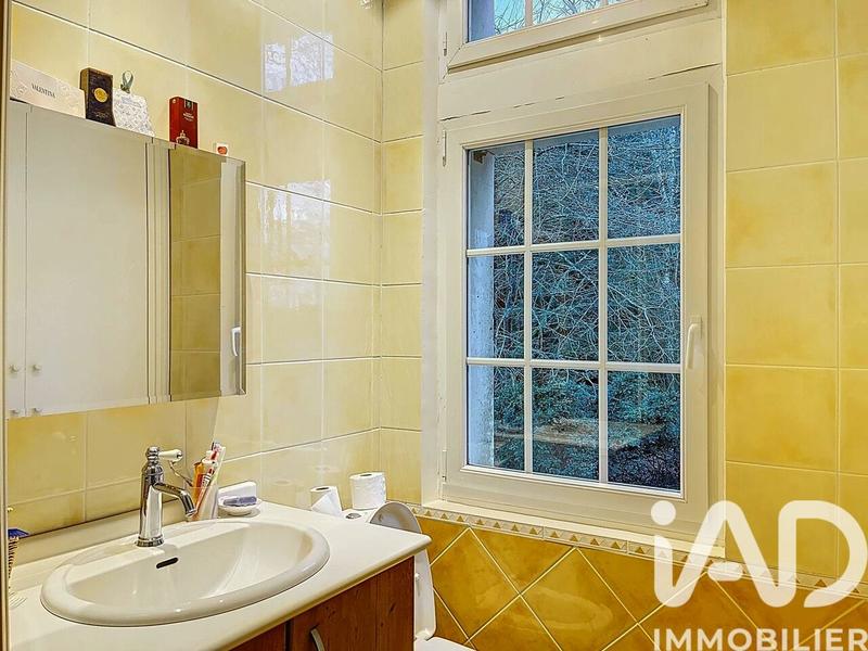 Maison - 354 m² - 10 pièces