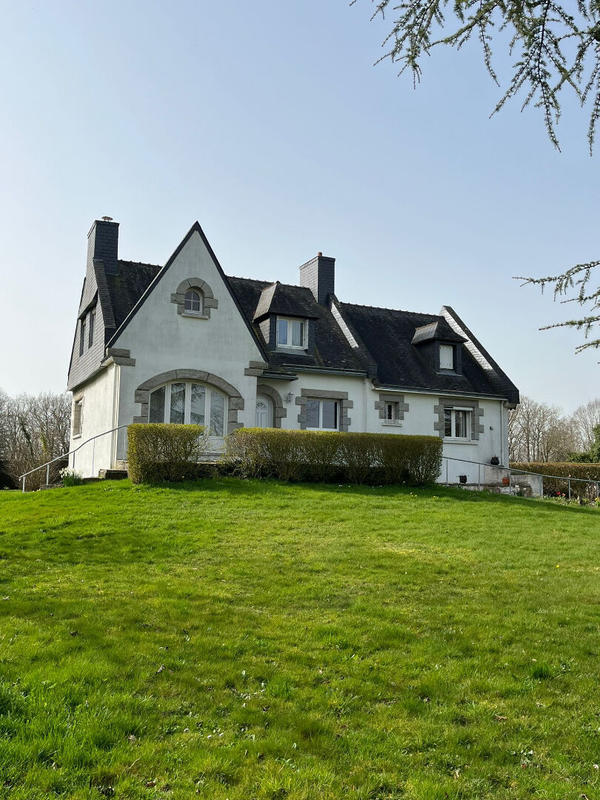 Maison - 134 m² - 6 pièces