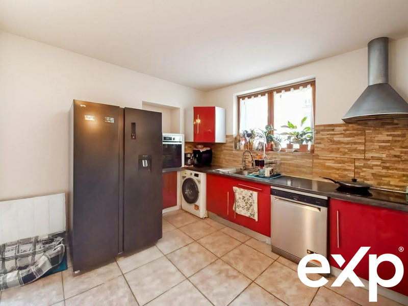 Maison - 104 m² - 4 pièces