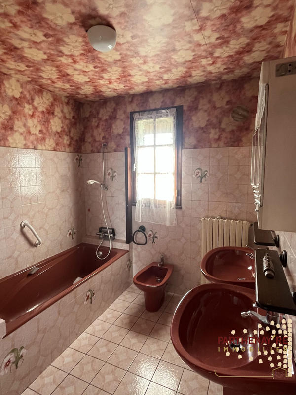 Maison - 147 m² - 5 pièces