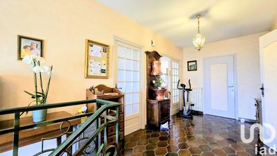 Maison - 195 m² - 9 pièces