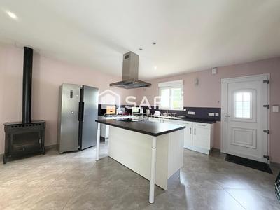 Maison - 144 m² - 4 pièces