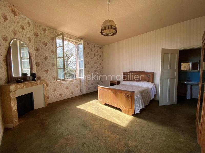 Moulin - 240 m² - 8 pièces