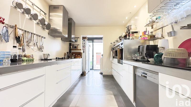 Maison - 142 m² - 6 pièces