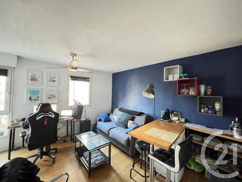 Studio - 23 m² - 1 pièce