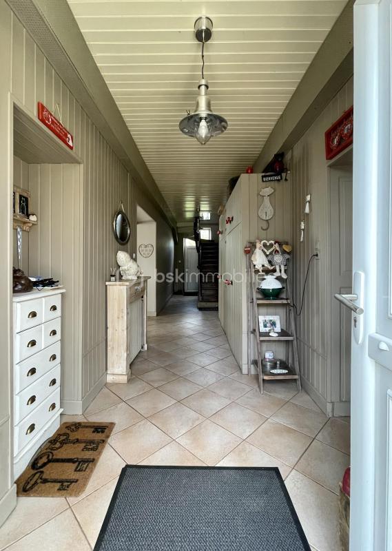 Maison en pierre - 186 m² - 7 pièces